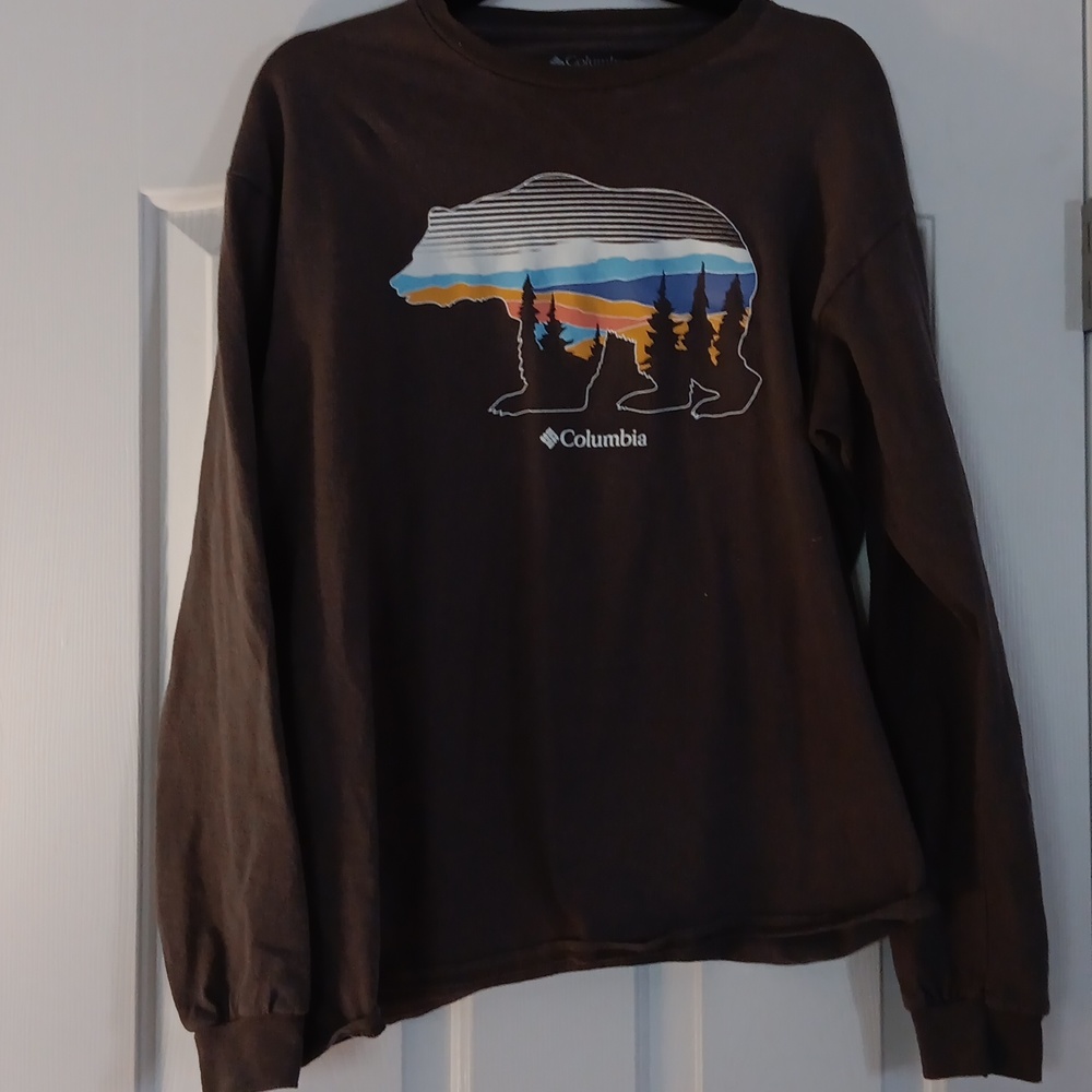 Columbia men's long sleeve t shirt size L  Gently used condition